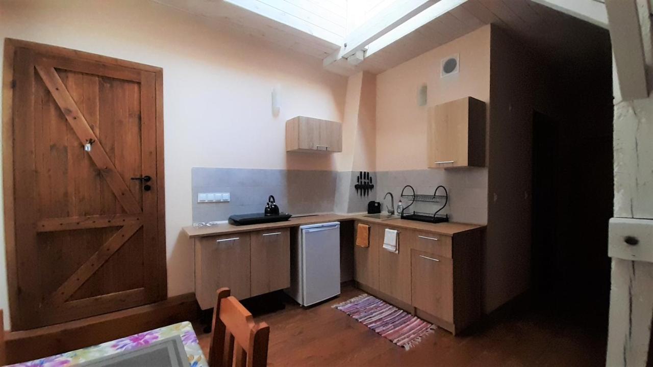 Czarna Jachta - Na Szlaku Legend - - - - - Pokoje Nad Jeziorem Kruklanki Extérieur photo