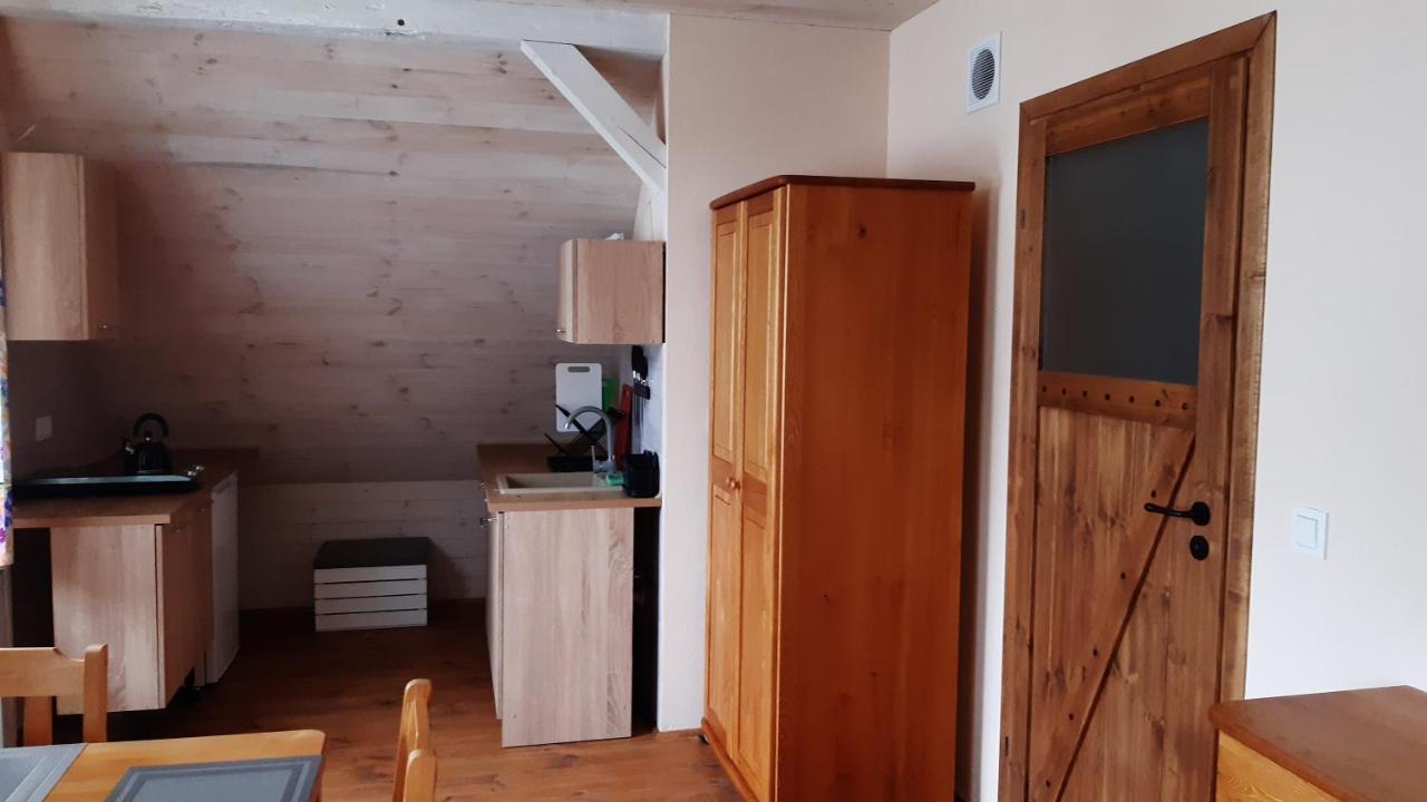 Czarna Jachta - Na Szlaku Legend - - - - - Pokoje Nad Jeziorem Kruklanki Extérieur photo
