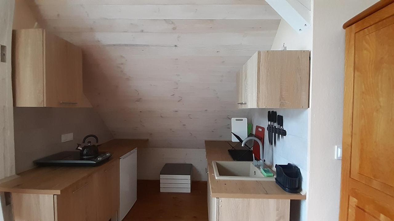 Czarna Jachta - Na Szlaku Legend - - - - - Pokoje Nad Jeziorem Kruklanki Extérieur photo