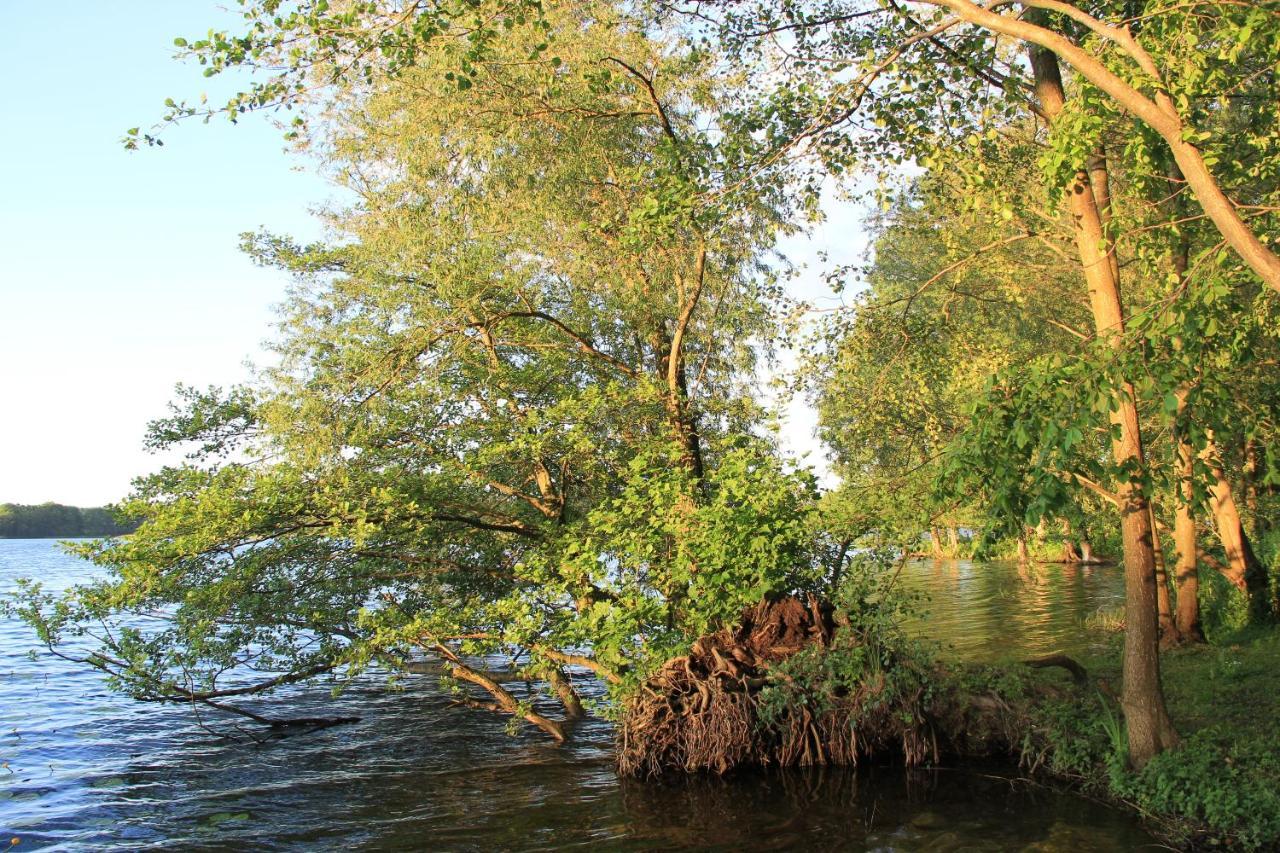 Czarna Jachta - Na Szlaku Legend - - - - - Pokoje Nad Jeziorem Kruklanki Extérieur photo