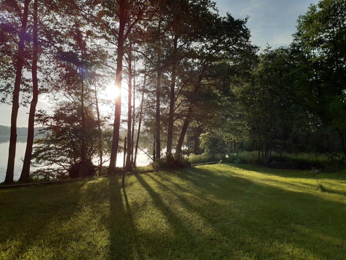 Czarna Jachta - Na Szlaku Legend - - - - - Pokoje Nad Jeziorem Kruklanki Extérieur photo